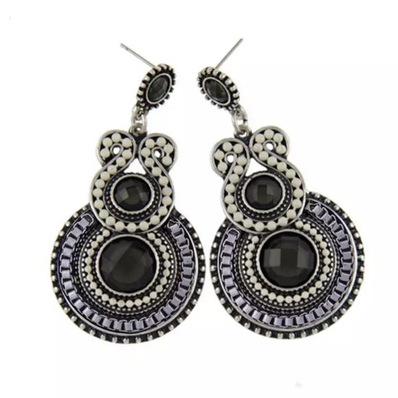 Jewelry - Vintage Beaded Statement Earrings